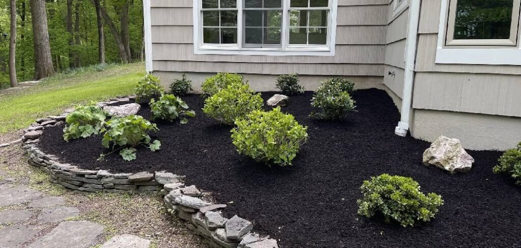 How to Make a Rock Border for Garden