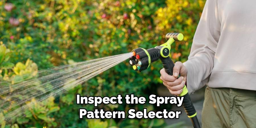 Inspect the Spray Pattern Selector