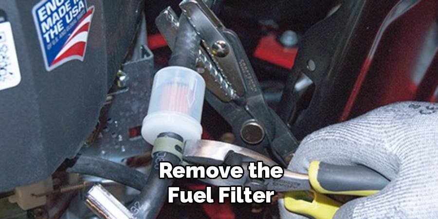 Remove the Fuel Filter